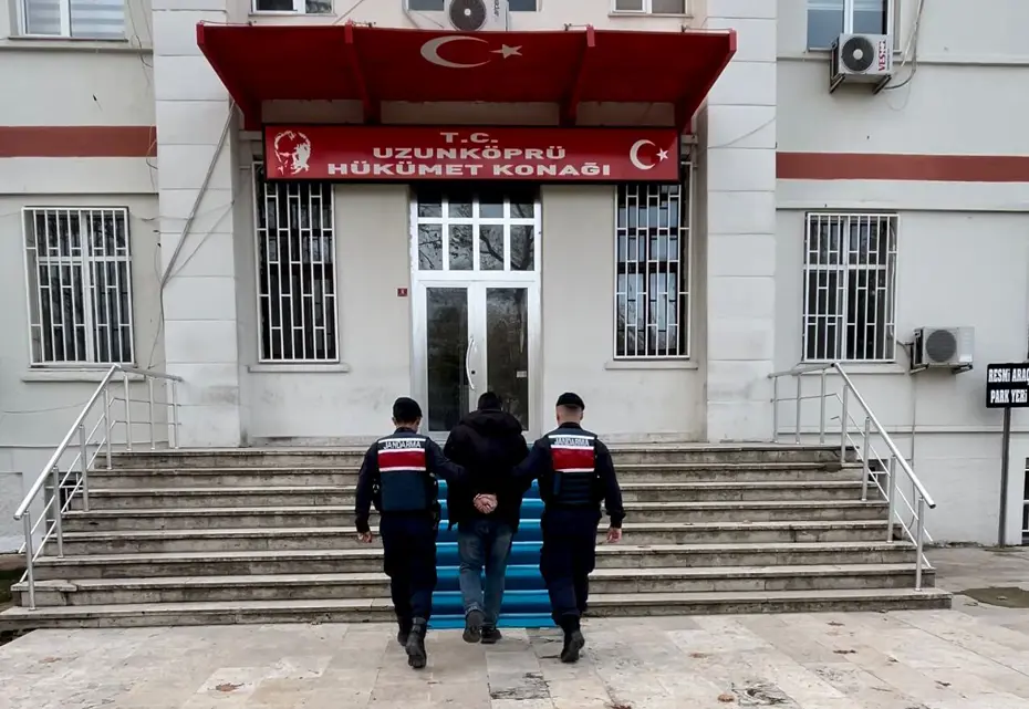 Edirne'de araç çaldı, İstanbul'da yakalandı