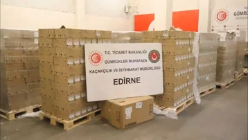 Kapıkule Gümrük Kapısı'nda 79 bin serum ve infüzyon seti ele geçirldi