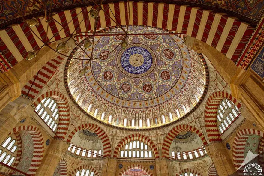 101 FARKLI LALE DESENİ 1