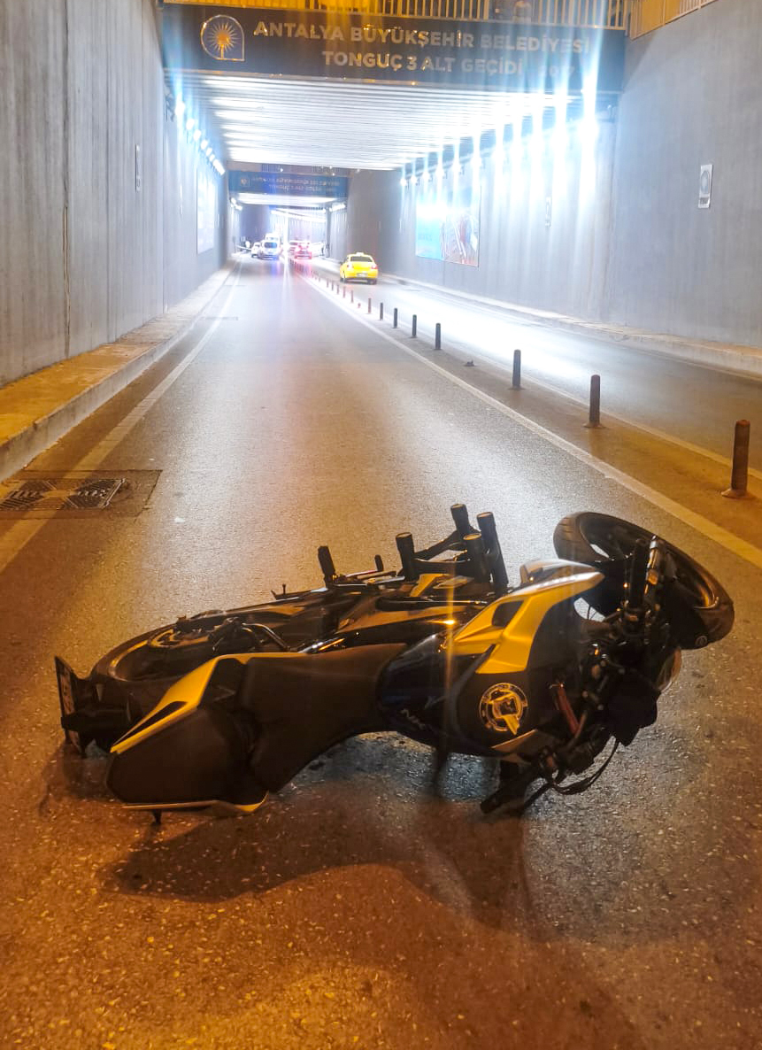 Ehliyetini 20 gün önce aldı, motosiklet kazasında hayatını kaybetti
