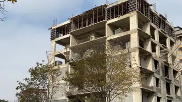 Elazığ'da inşaattan düşen işçi öldü