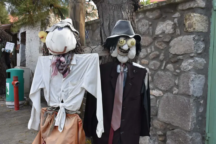 "TURİZME DÖNDÜKTEN SONRA KÖYÜMÜZ ÇOK HAREKETLENDİ"

 4