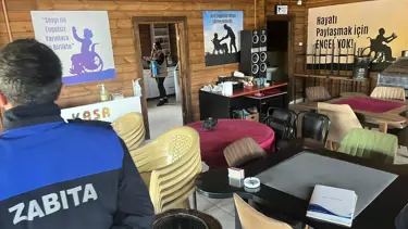 Engellilere tahsis edilen binayı kafeteryaya çevirip okey oynadılar