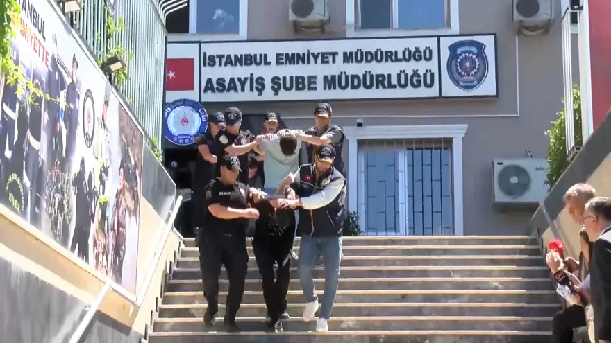 Kaçırılan İBB yöneticisi Erhan Karaal soruşturması. 6 şüpheli tutuklandı 1 Kaçırılan İBB yöneticisi Erhan Karaal soruşturması. 6 şüpheli tutuklandı 1
