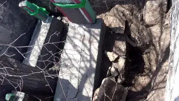 "Öksürük Baba Türbesi"ni talan ettiler. Dua etmeye gelenler fark etti, polis şüphelileri arıyor