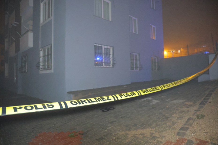 Kahramanmaraş’ta istinat duvarı çöken bina tahliye edildi