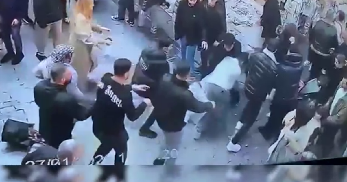 Hanutçu Çinli turisti dövdü! O anlar kamerada!