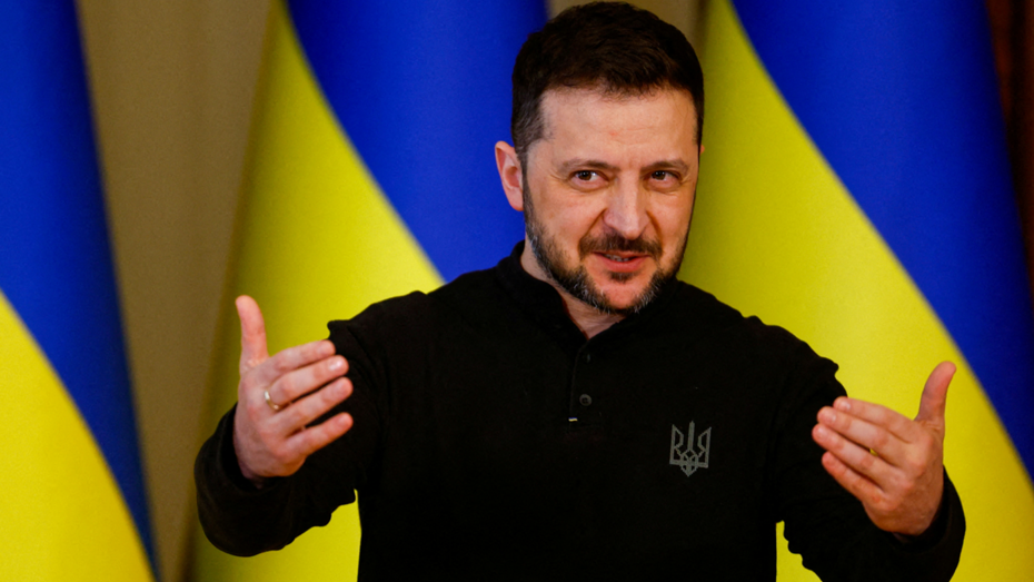 Zelenski: Cesareti varsa Putin Kiev'e gelsin