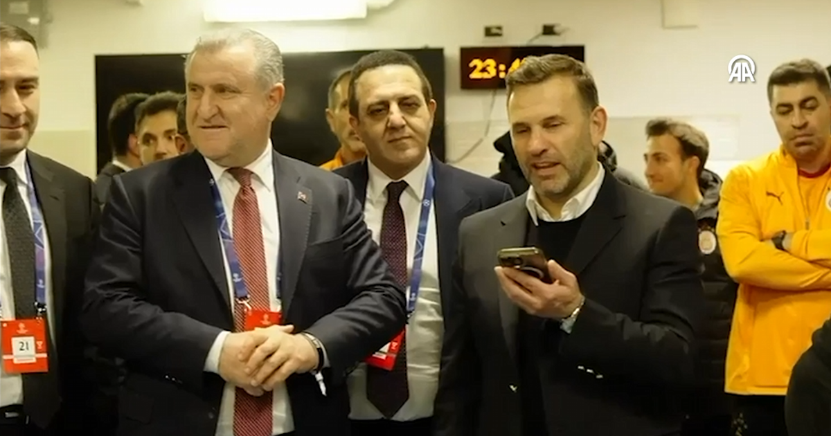 Erdoğan'dan Galatasaray'a tebrik telefonu