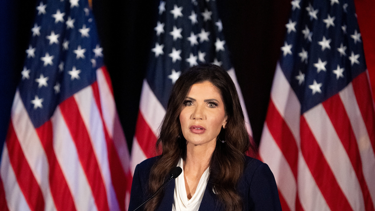 Yasak sevgi ABD'li bakanı vazifeinden etti