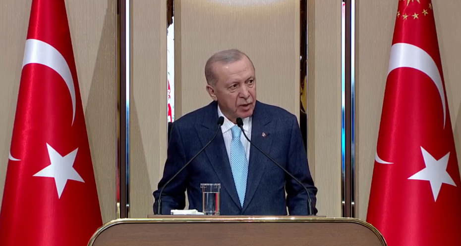Cumhurbaşkanı Erdoğan: Öğretmene kalkan el geleceğimize kalkmış demektir