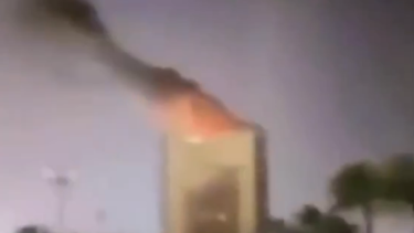 İran, Kuveyt Bakanlıklar Kompleksi'ni vurdu