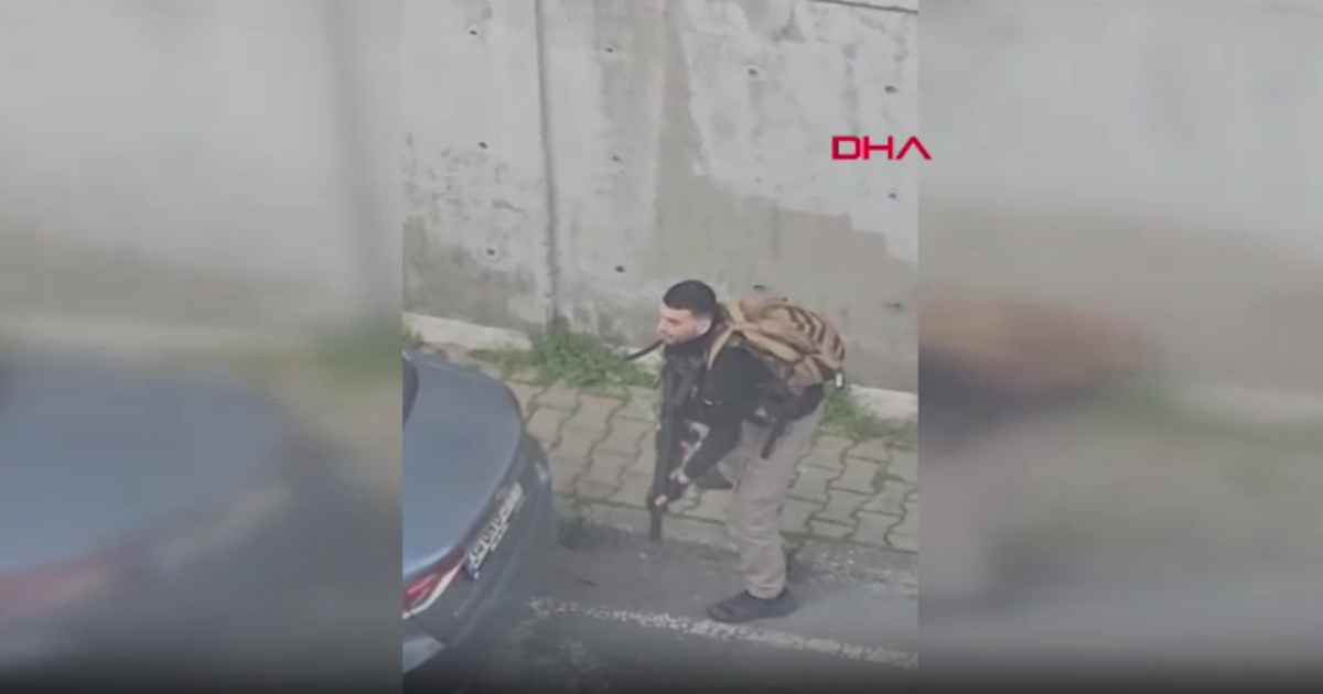 İsrail Konsolosluğu yakınında çatışma: Saldırganların etkisiz hale getirildiği anlar