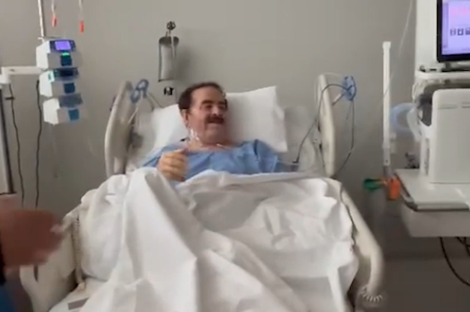 Hastanedeki İbrahim Tatlıses'ten yeni görüntü
