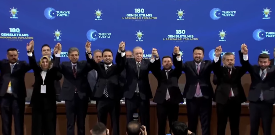 Rasim Arı, Mesut Özarslan ve Mehmet Özcan AK Parti'ye katıldı