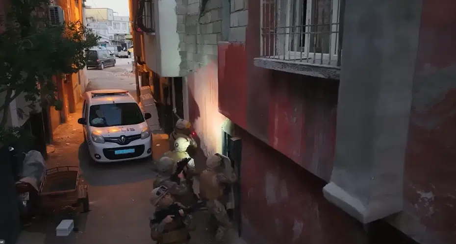 İçişleri Bakanlığı açıkladı. 71 ilde 844 şüpheli tutuklandı