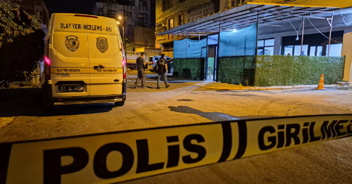 Kahvehaneye silahlı saldırı. 3 kişi yaralandı