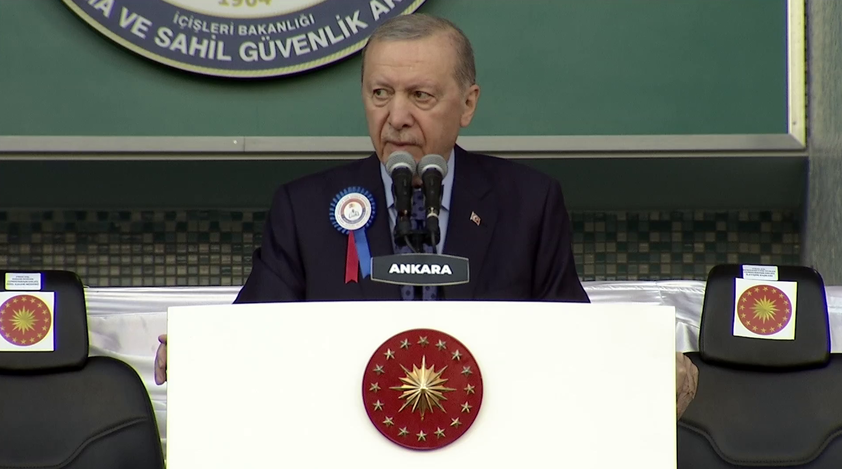 Cumhurbaşkanı Erdoğan: TBMM'de kabul edilen kanun tarihi bir adımdır