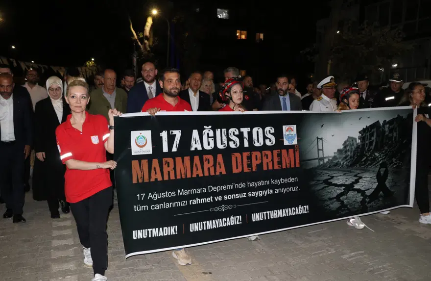 YALOVA'DA HAYATINI KAYBEDENLER ANILDI 11