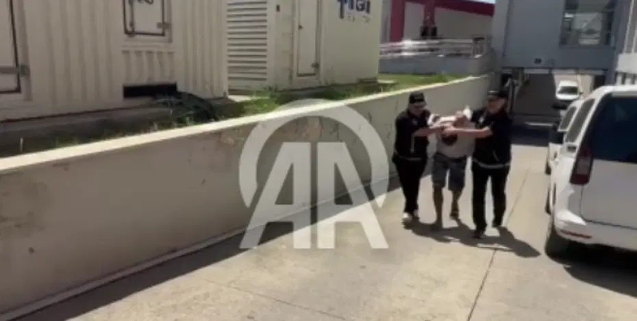 Adana'da Interpol tarafından kırmızı bültenle aranan hükümlü yakalandı