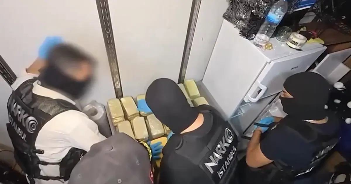 İçişleri Bakanlığı 71 ilde uyuşturucu operasyonu düzenledi. Toplamda 807 şüpheli tutuklandı