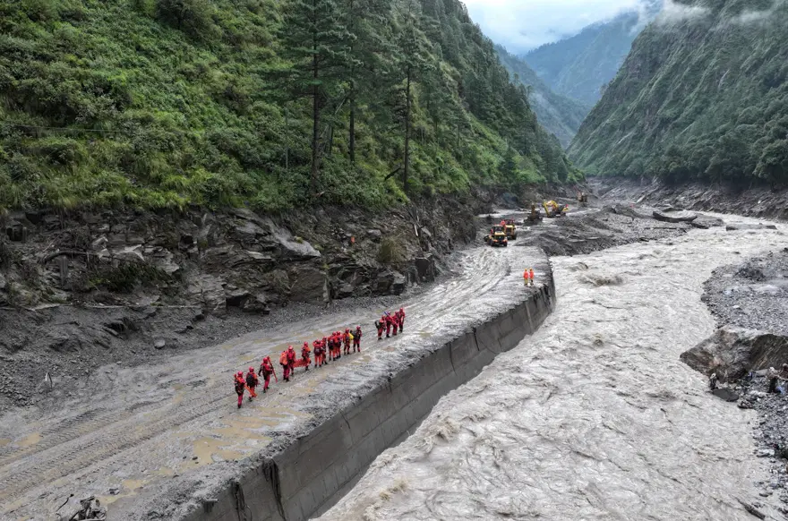 “Saatli bomba” deniyordu. Baraj çöktü, Nepal'de acil tahliye uyarısı 