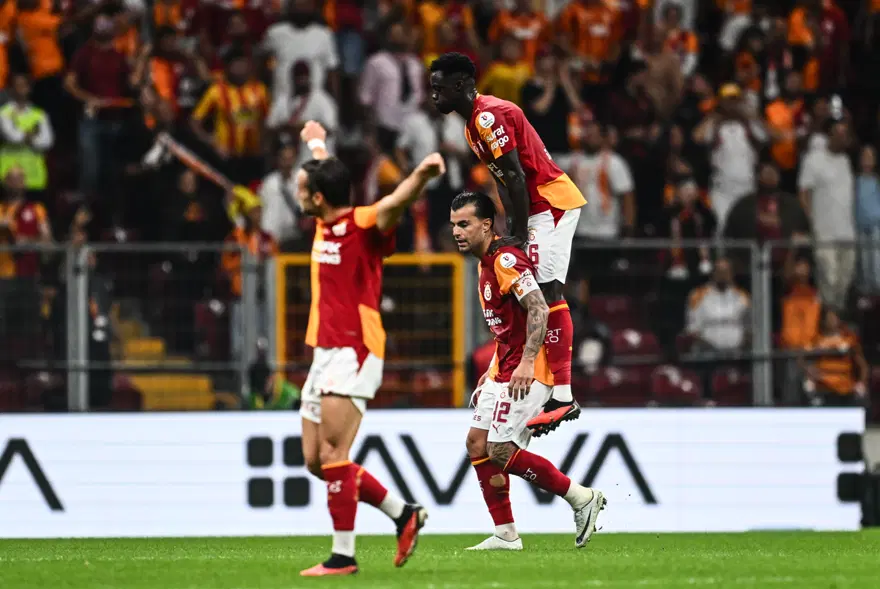 POZİSYONU ÇOK, ATANI YOK - SABAH

 3