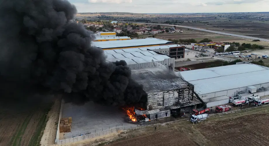 Kırklareli'nde ilaç fabrikasında yangın