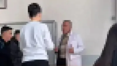 Öğretmen affetti yönetim affetmedi. Öğretmenlerine zorbalık yapan ve dalga geçen 5 öğrenci okuldan atıldı 