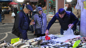 Havalar soğuyunca satışları patladı, tezgahın en tercih edilen balıklarından