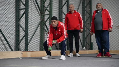 Bayburt'ta huzurevi sakinlerini karşı karşıya getiren müsabaka 