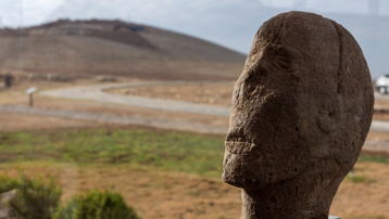 Göbeklitepe’de 30 yeni keşif: Ağzı dikişli heykel ne anlatıyor?