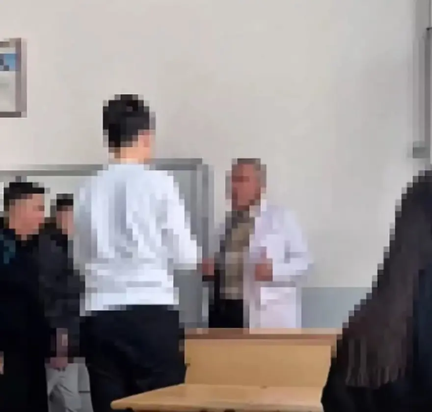Sınıfta öğretmenlerine zorbalık yaptılar, dalga geçtiler. Öğrenciler bunu neden yapıyor? 