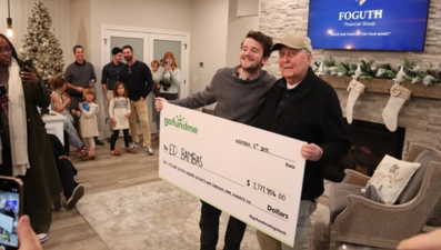 Tek video yaklaşık 2 milyon dolarlık bağış topladı