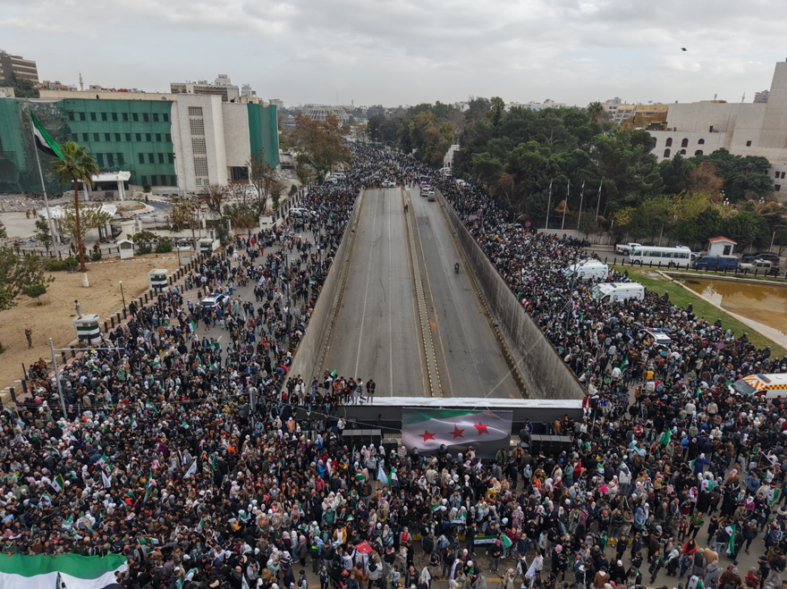 Esad'sız Suriye'nin 1. yıldönümü coşkuyla kutlandı 8