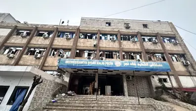 NTV ekibi, YPG'lilerin üs olarak kullandığı hastaneye girdi