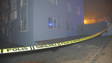 Kahramanmaraş'ta istinat duvarı çöken bina tahliye edildi