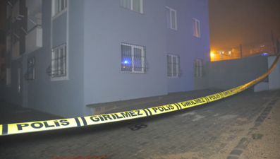 Kahramanmaraş'ta istinat duvarı çöken bina tahliye edildi