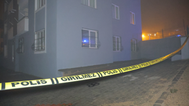 Kahramanmaraş'ta istinat duvarı çöken bina tahliye edildi