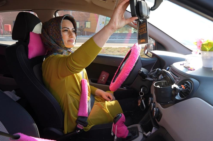 "KADINLARIN KENDİLERİNE ÖZEL ARAÇLARI VAR" 3