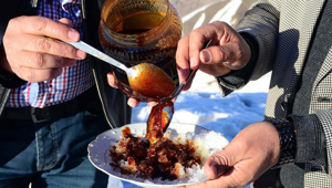 Kahramanmaraş'ın ikinci karı yağdı, karsambaçlar yapılmaya başlandı