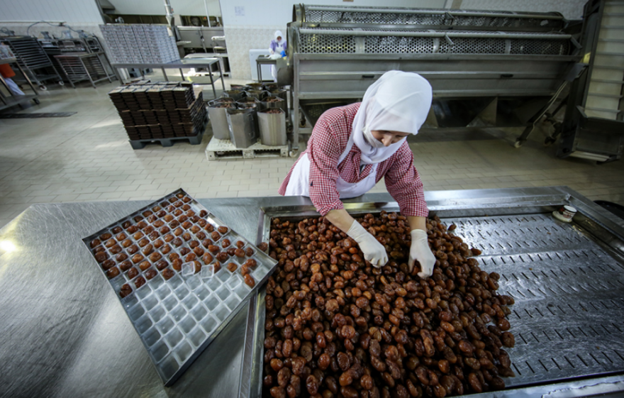 Sadece tatlı değil; içinde lif, mineral, vitamin var. Diyet listelerinde bile var Sadece tatlı değil; içinde lif, mineral, vitamin var. Diyet listelerinde bile var