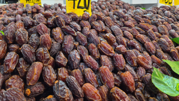 Ramazan hazırlıklarında hurma, helva ve tahine yoğun talep