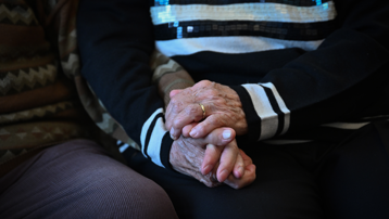 65 yıllık hayat arkadaşları gençlere mutlu evliliğin sırlarını verdi