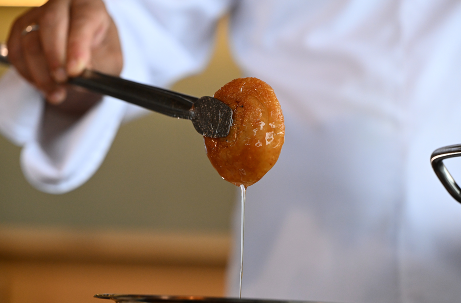 Lezzeti içindeki dolgudan geliyor. Şefinden Melengücce tatlısı tarifi