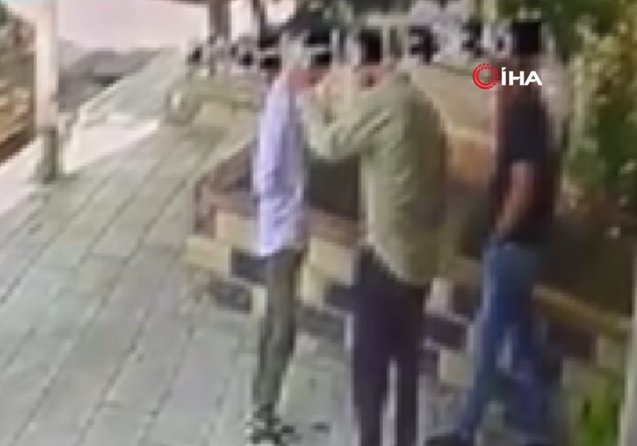 16 yaşındaki çocuğa 