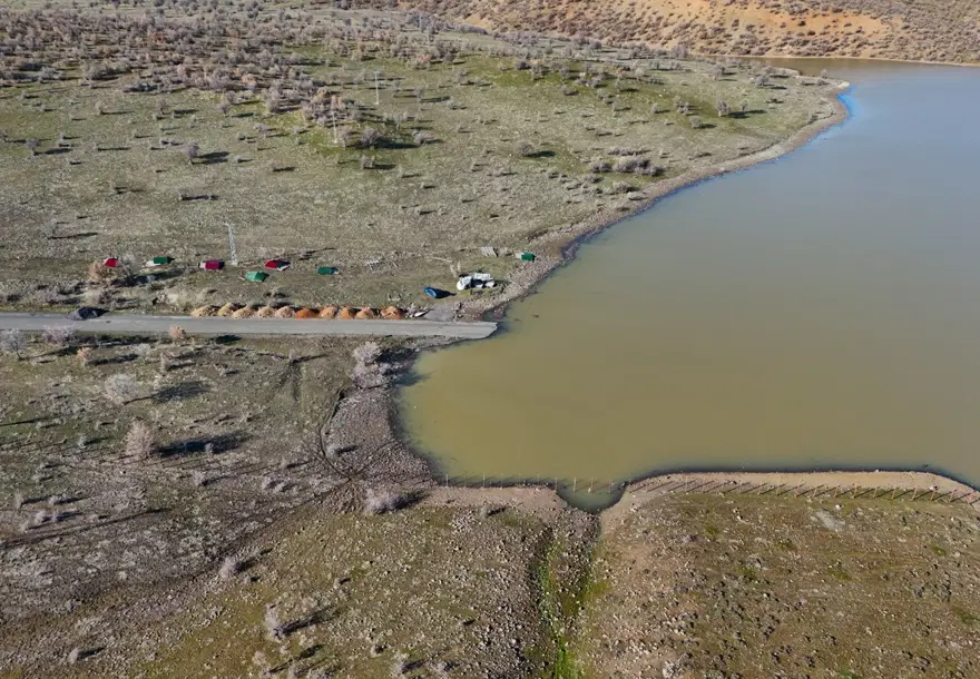 Kuruma noktasına gelmişti. Son yağışlarla eski haline döndü 1