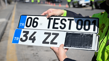 APP plakalarla ilgili yeni gelişme. 27 Şubat'tan itibaren kesilen cezalar iptal edildi