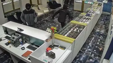 Kuyumcu soygunu: Silah da bilezikler de sahte çıktı