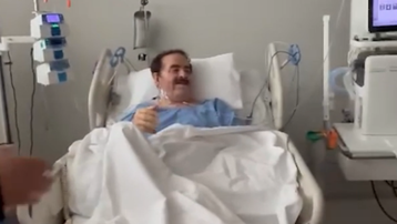 Hastanedeki İbrahim Tatlıses'ten yeni görüntü